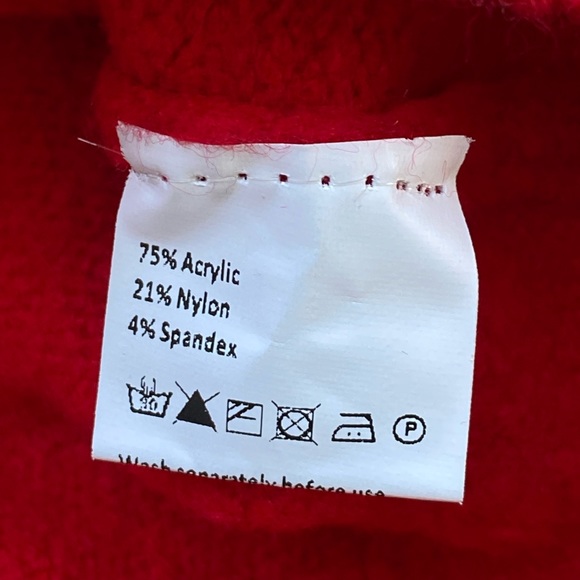 Olivia Jade x Princess Polly Women’s Cropped Red Turtle Neck Sweater  Size:  4 - Picture 11 of 11